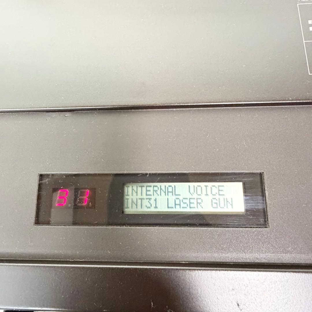 廃盤 ヤマハ シンセサイザー DX7 ハードケース付き 61鍵盤 32音色 美品