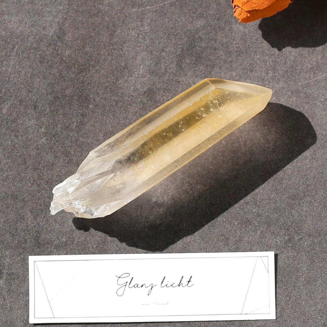 ゴールデンヒーラー クォーツ 原石 水晶 鉱物 希少石 天然石
