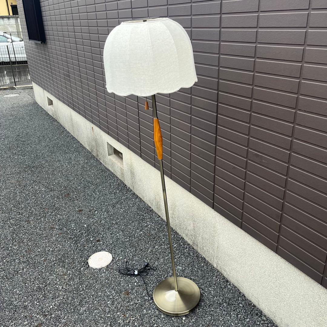華金カップル　フロア　ライト　北欧　リゼット　スタンド　スカラップ