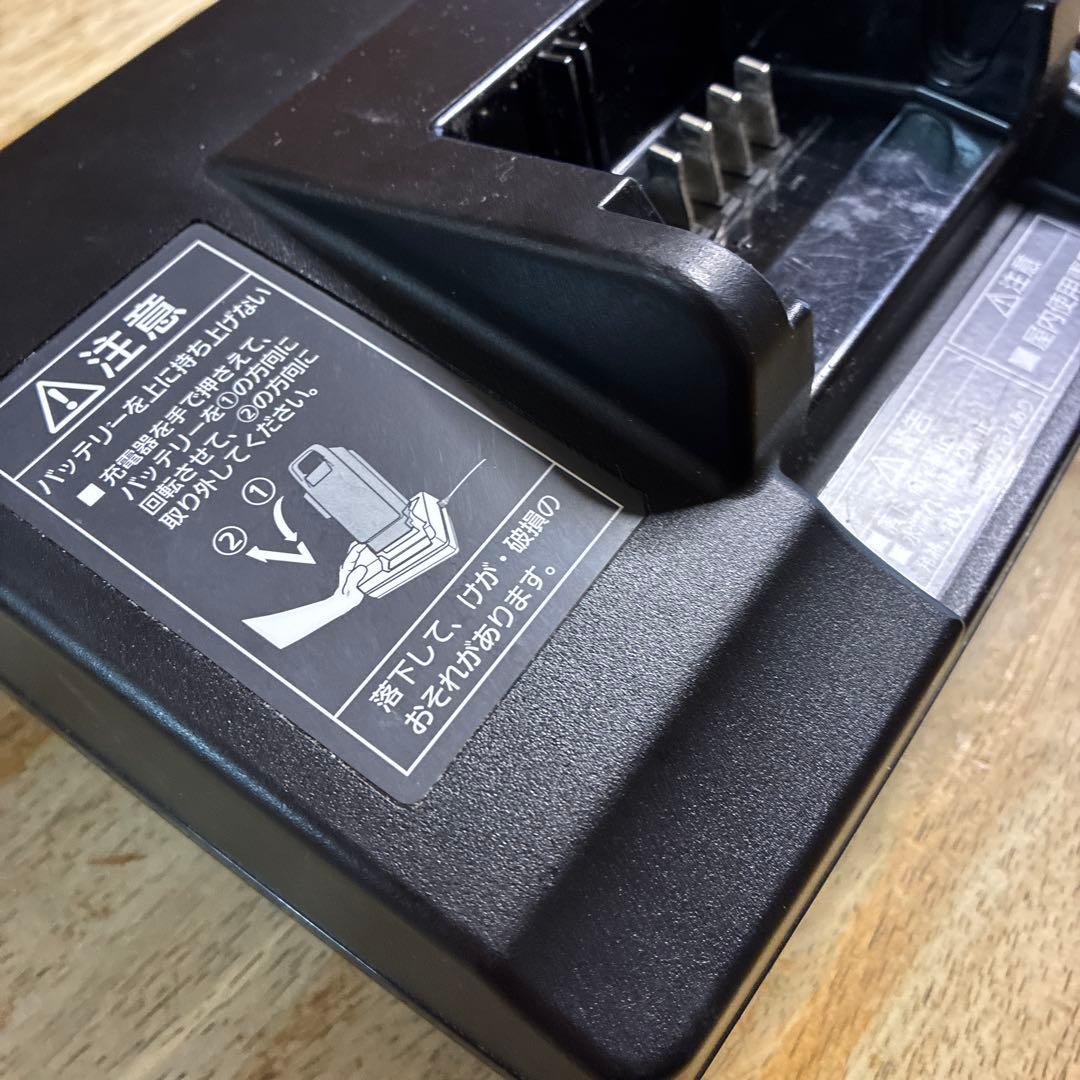 Panasonic パナソニック NKJ073Z 充電器