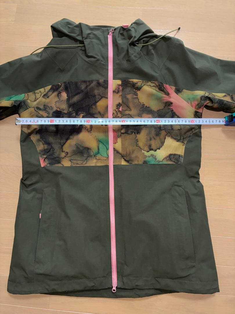 BURTON AK GORE-TEX ジャケット レディースMサイズ