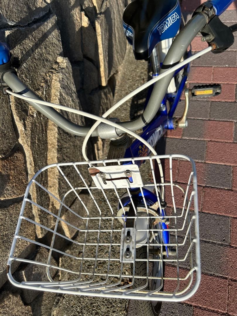トミカ 幼児用自転車 青 前カゴ付き