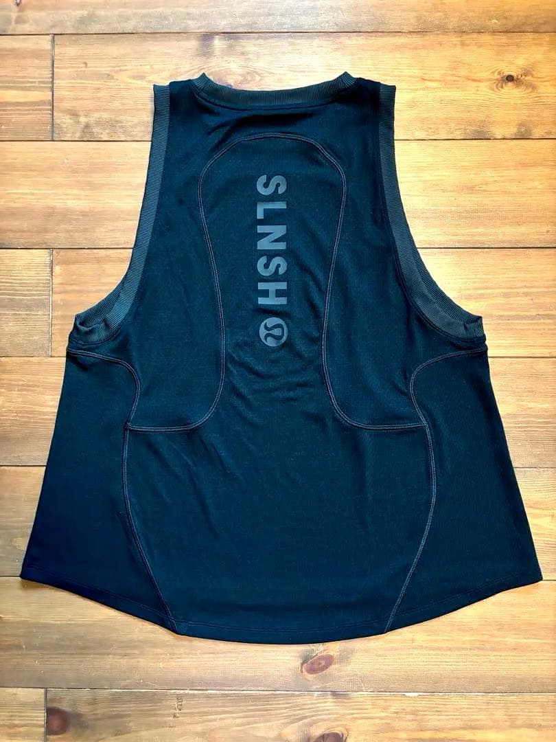 lululemon ルルレモン SLNSH タンクトップ ブラック♡
