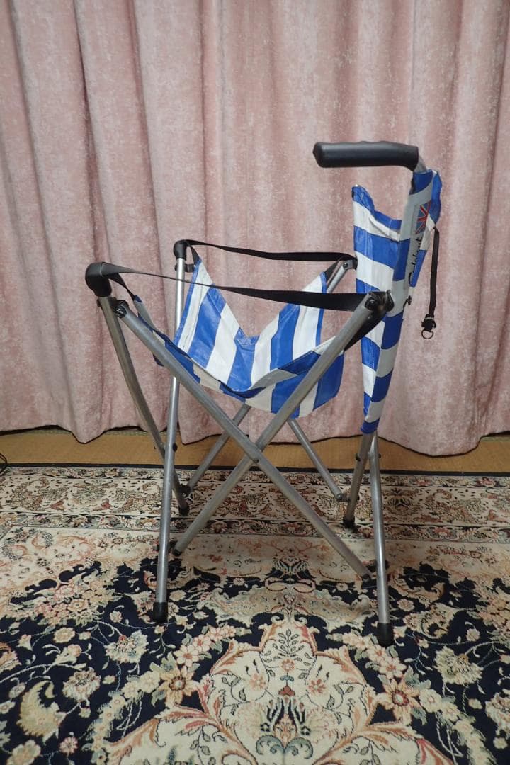 Gadabout アウトドアチェア 青と白ストライプ