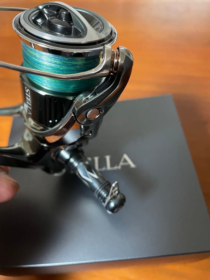SHIMANO 22ステラ　2500s リブレカスタム　美品