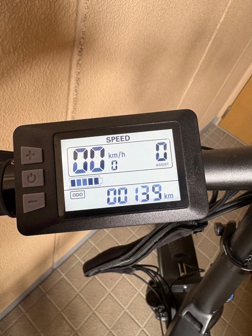 YADEA 電動アシスト自転車 ブラック　　引き取りの方のみ