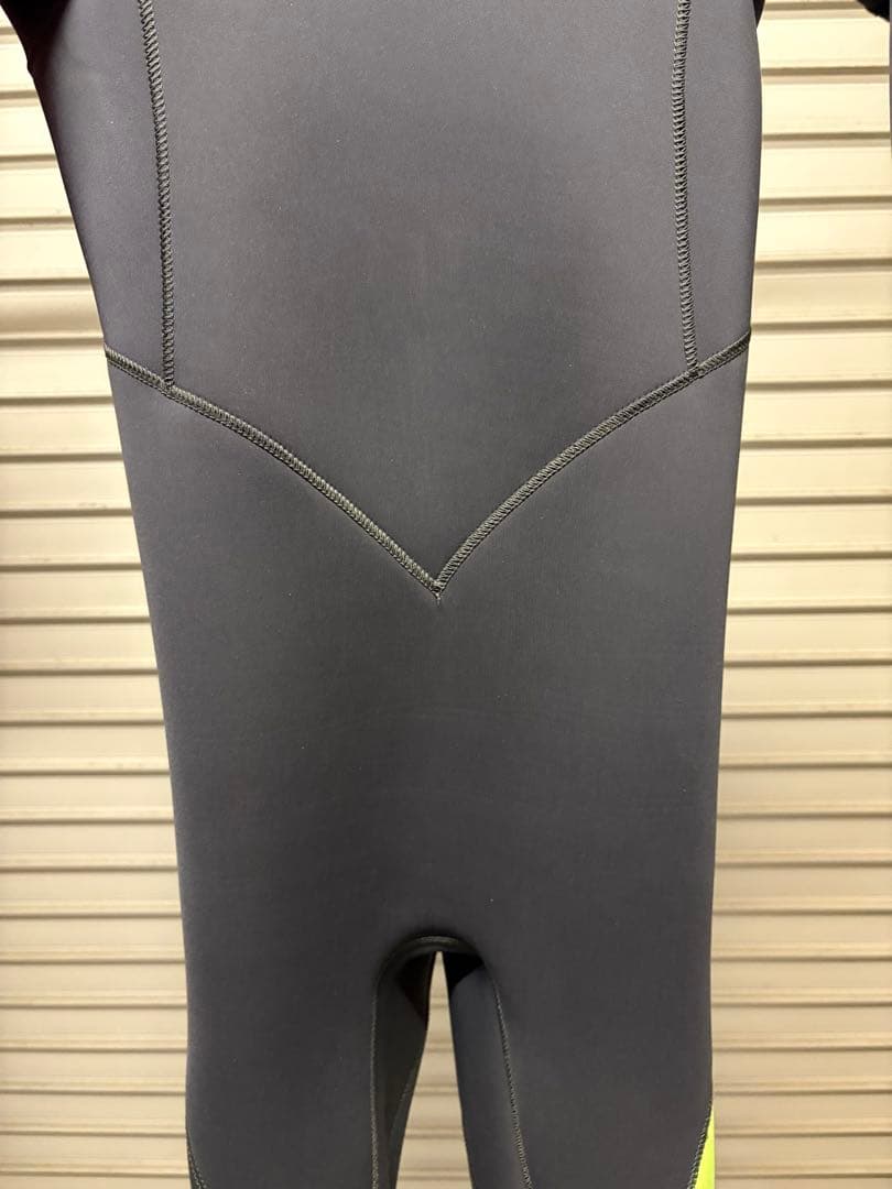 子供用ウェットスーツ 150cm クイックシルバー　美品‼️