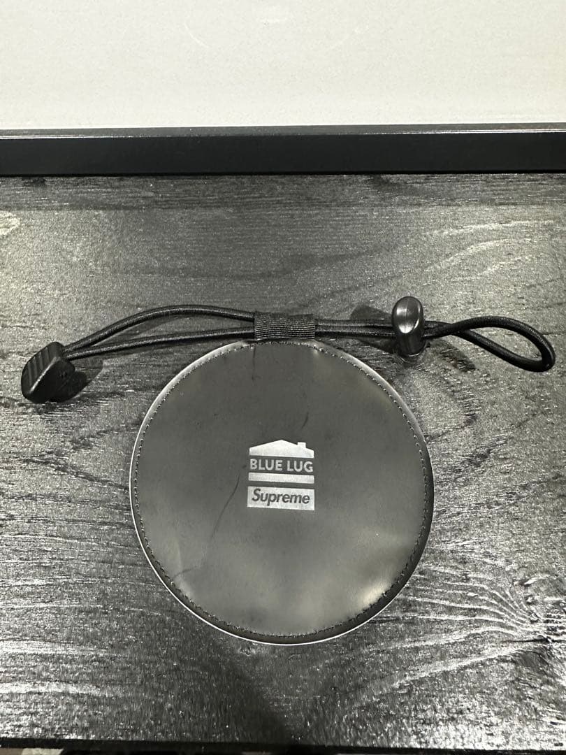 Supreme®/Blue Lug Reflector