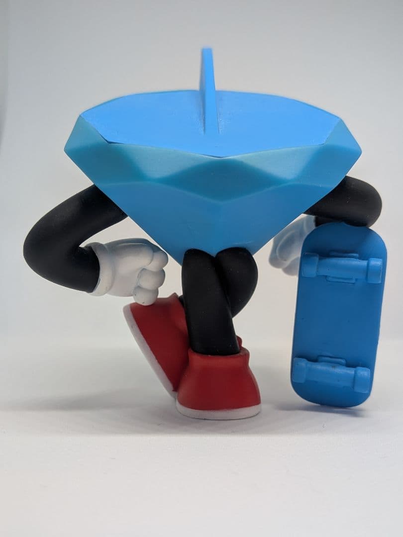 Diamond Supply Co x Kidrobot フィギュア