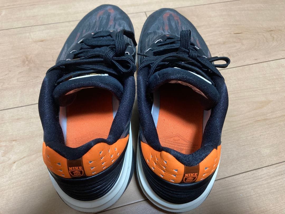 Nike バスケットボールシューズ G.T. CUT2 ブラック/オレンジ