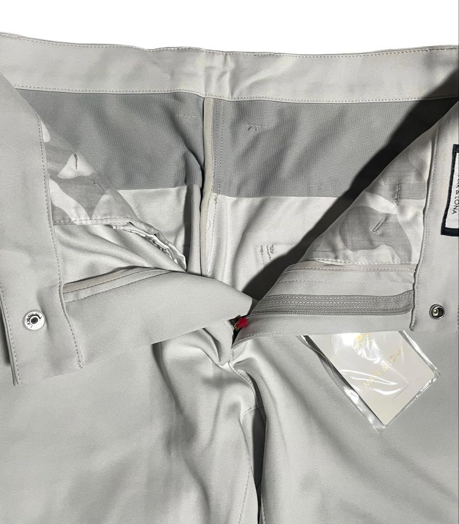 ✴︎新品✴︎ MARK & LONA ライトグレーストレッチパンツ　44(Ｓ)伸縮