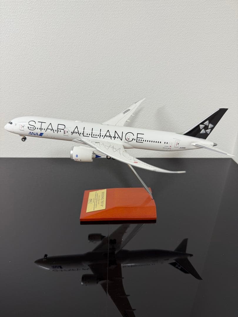 あ*ゆ様 1/200 ANA B787-9 スターアライアンス塗装 JA899A