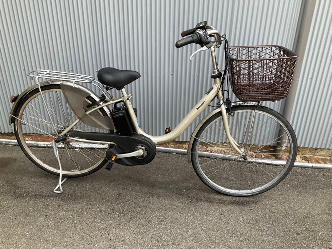 パナソニック最新機種電動アシスト自転車vivi26インチシルバーアルミボディー