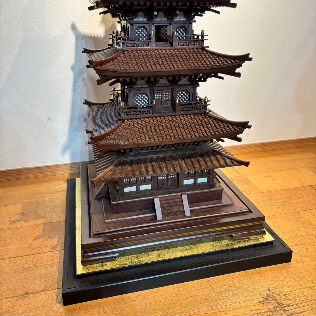 希少 法隆寺 五重塔 昭和レトロ 木製オブジェ 縁起物 インテリア ガラスケース