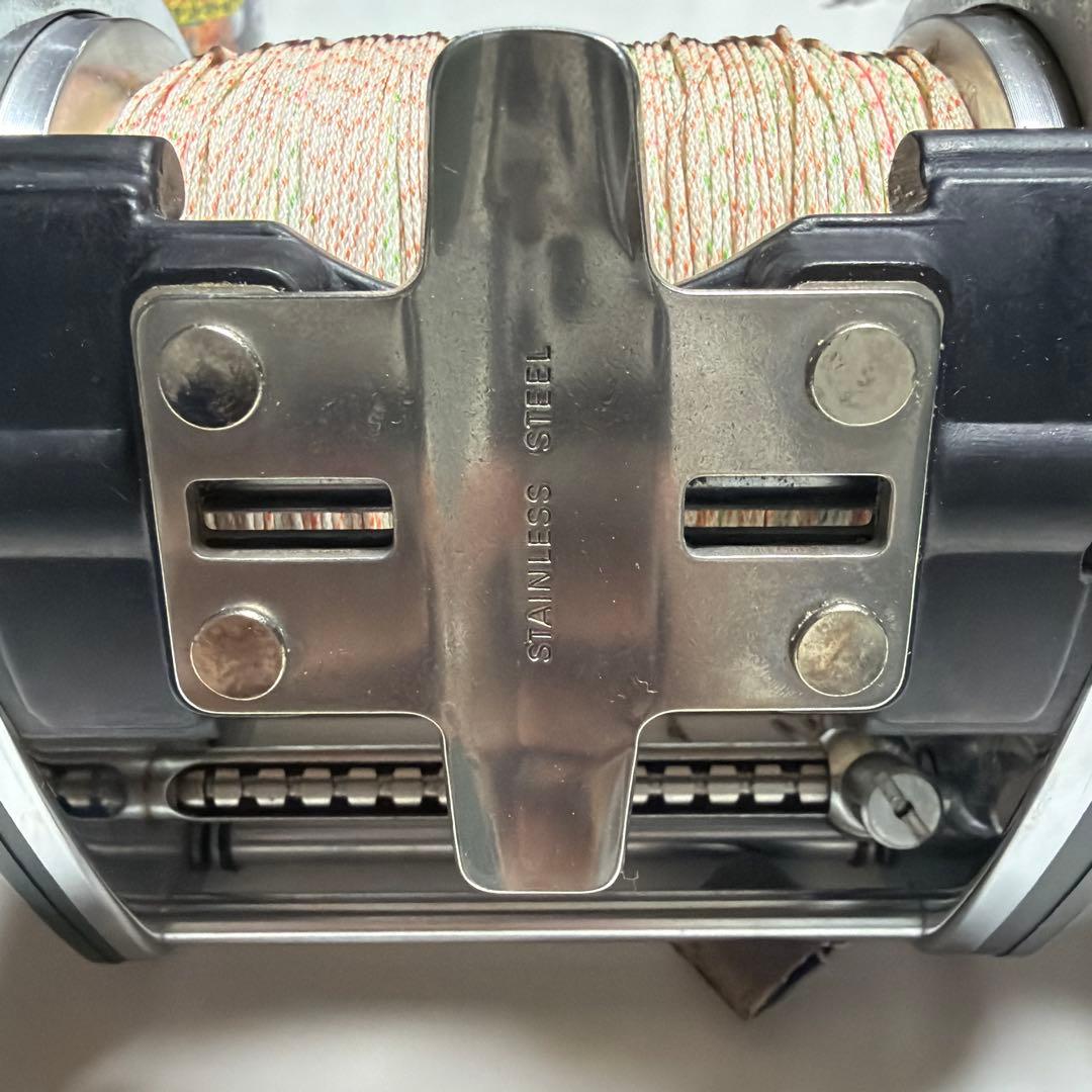 【美品】ダイワ SuperDynamic ST-900 両軸リール