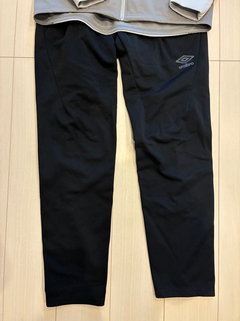 umbro PT サーモシェルジャケット＆パンツセット