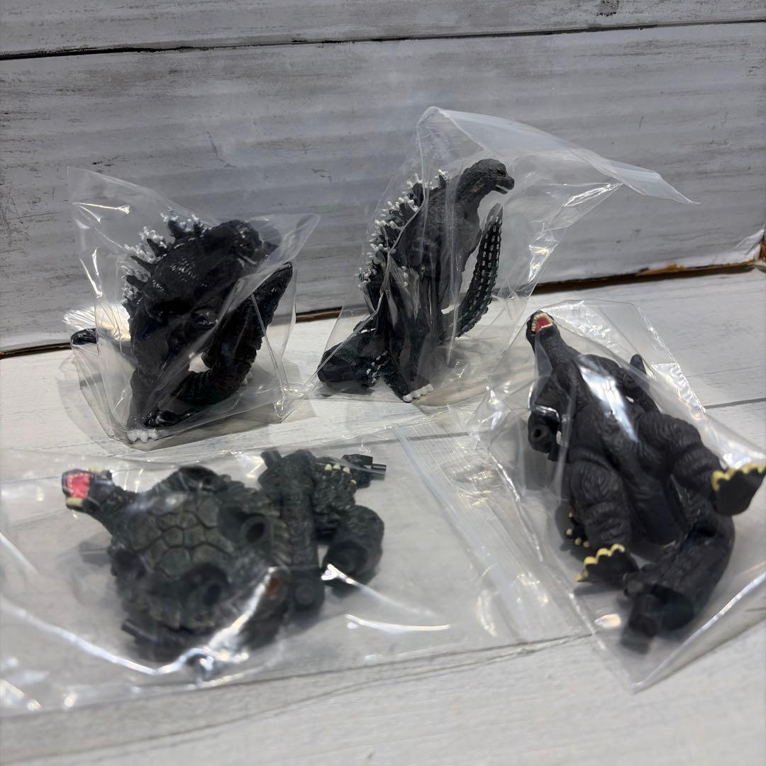 ゴジラ・怪獣 24体セット