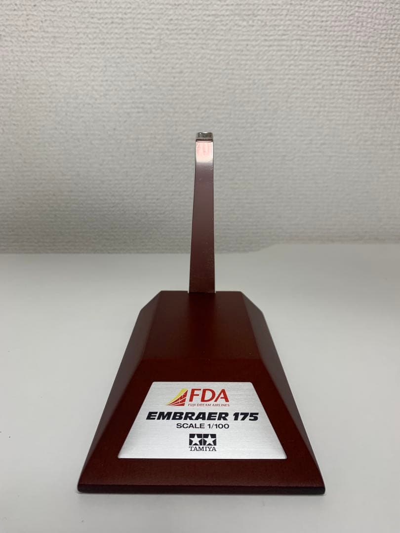 美品 付属品完備 タミヤ FDA フジドリームエアラインズ エンブラエル175
