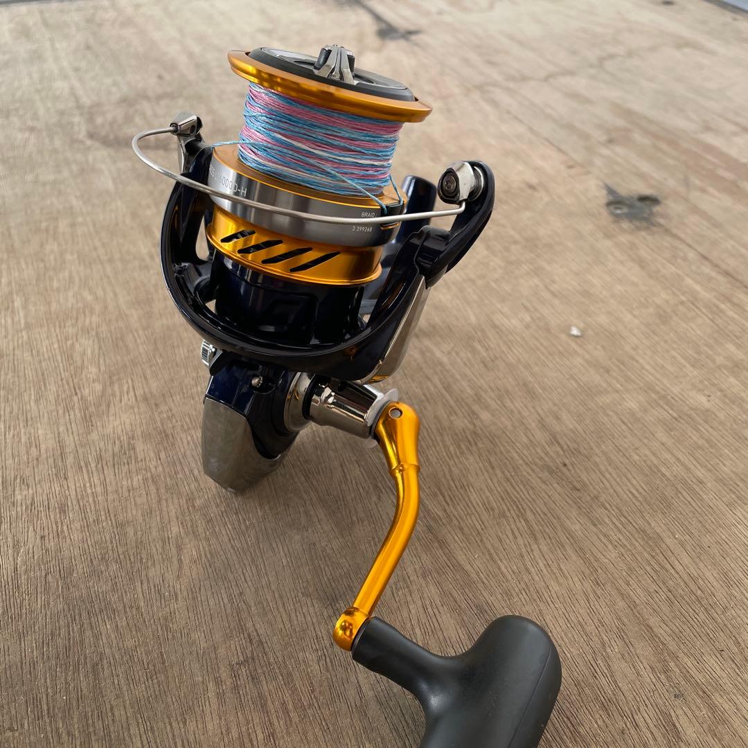 REVROS LT6000D-H スピニングリール