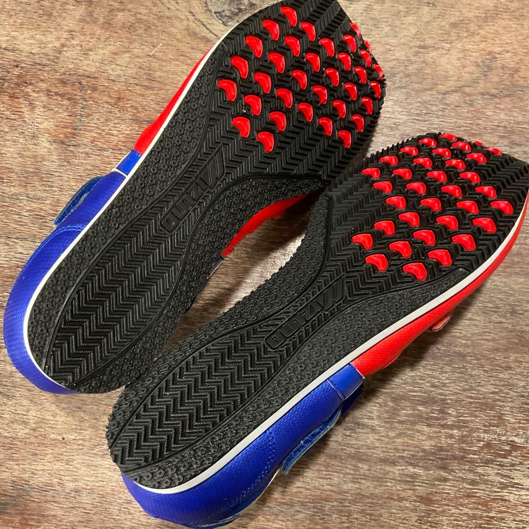 新品未使用！MIZUNOミズノ ランニング シューズ 陸上 部活 軽量 28.5