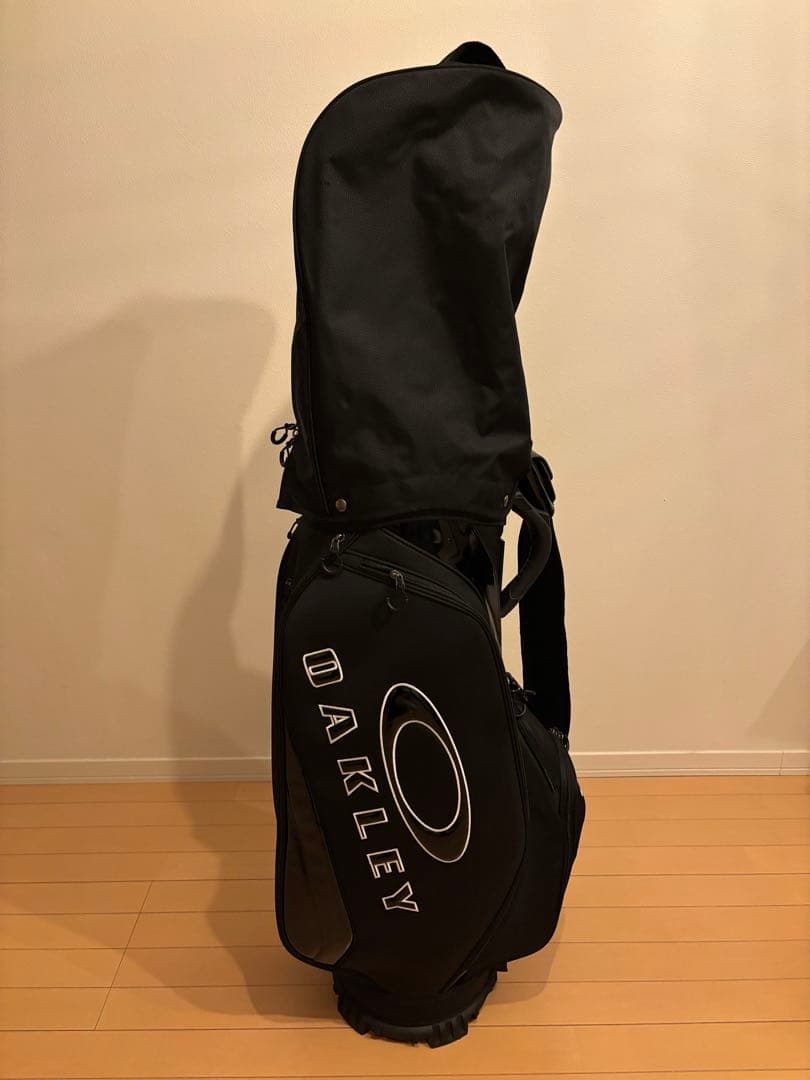 OAKLEY キャディバック