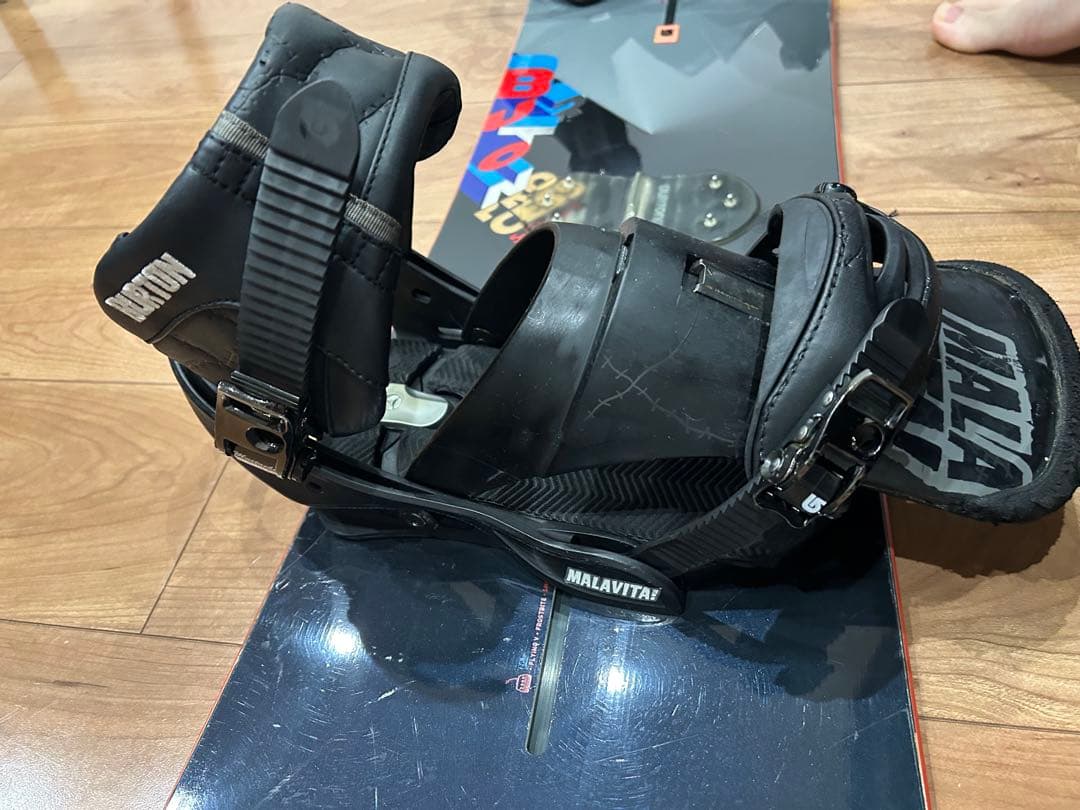 『ひで』burton process 55 flying v ビンディング