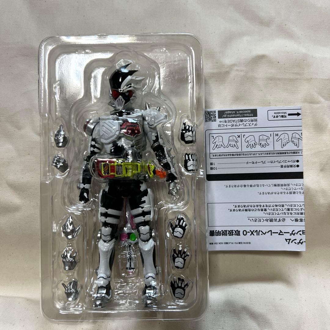 S.H.Figuarts 仮面ライダーゲンムゾンビアクションゲーマーレベルX-0