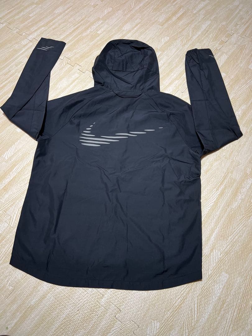 【新品 】Nike ウィンドブレーカー ブラック Mサイス