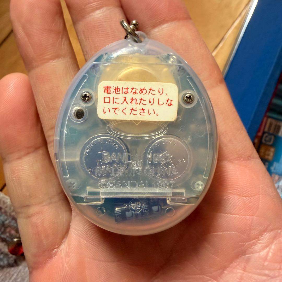 【動作確認済】海で発見！！たまごっち 透明(波)