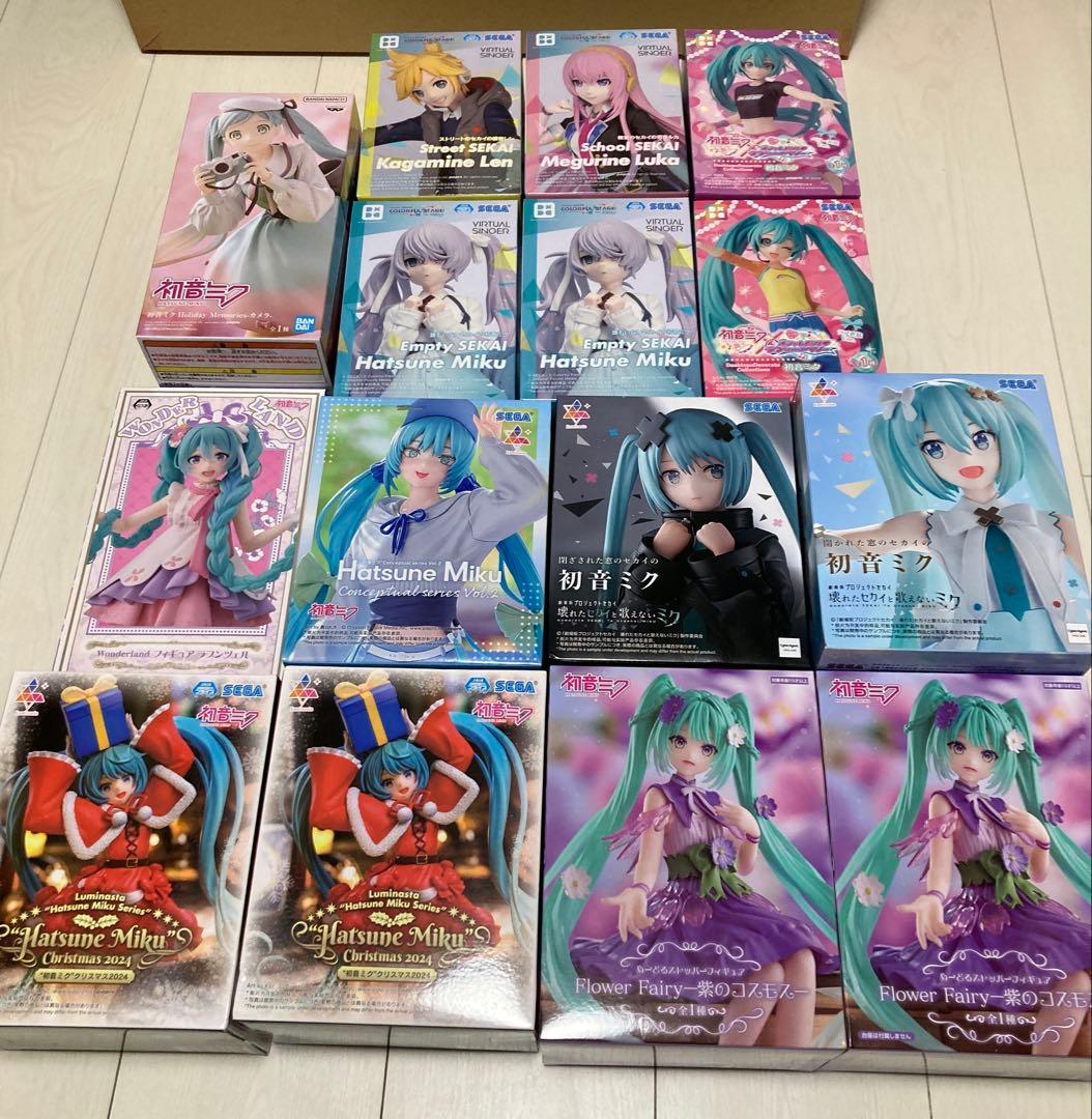 初音ミク　フィギュア　まとめ売り　27体セット