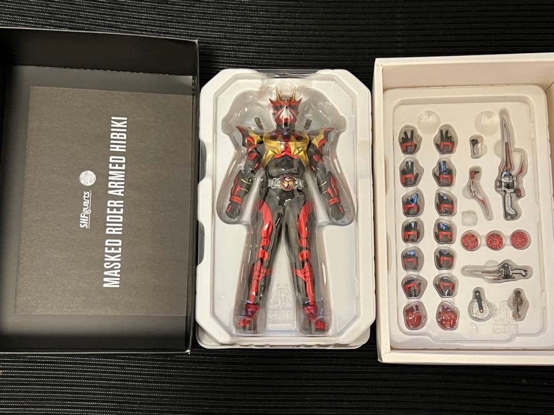 【開封】S.H.Figuarts（真骨彫製法） 仮面ライダー装甲響鬼