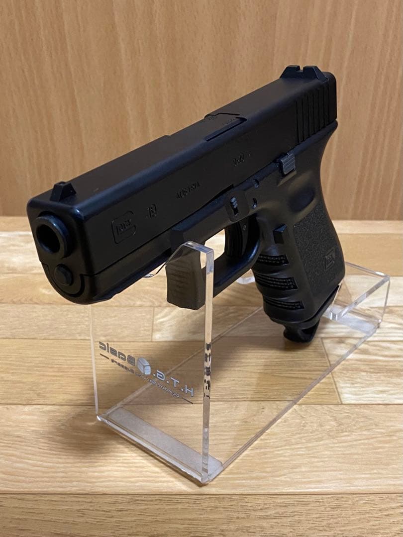東京マルイ グロック GLOCK 19 GBB★新品マガジンバンパー他オマケ付き