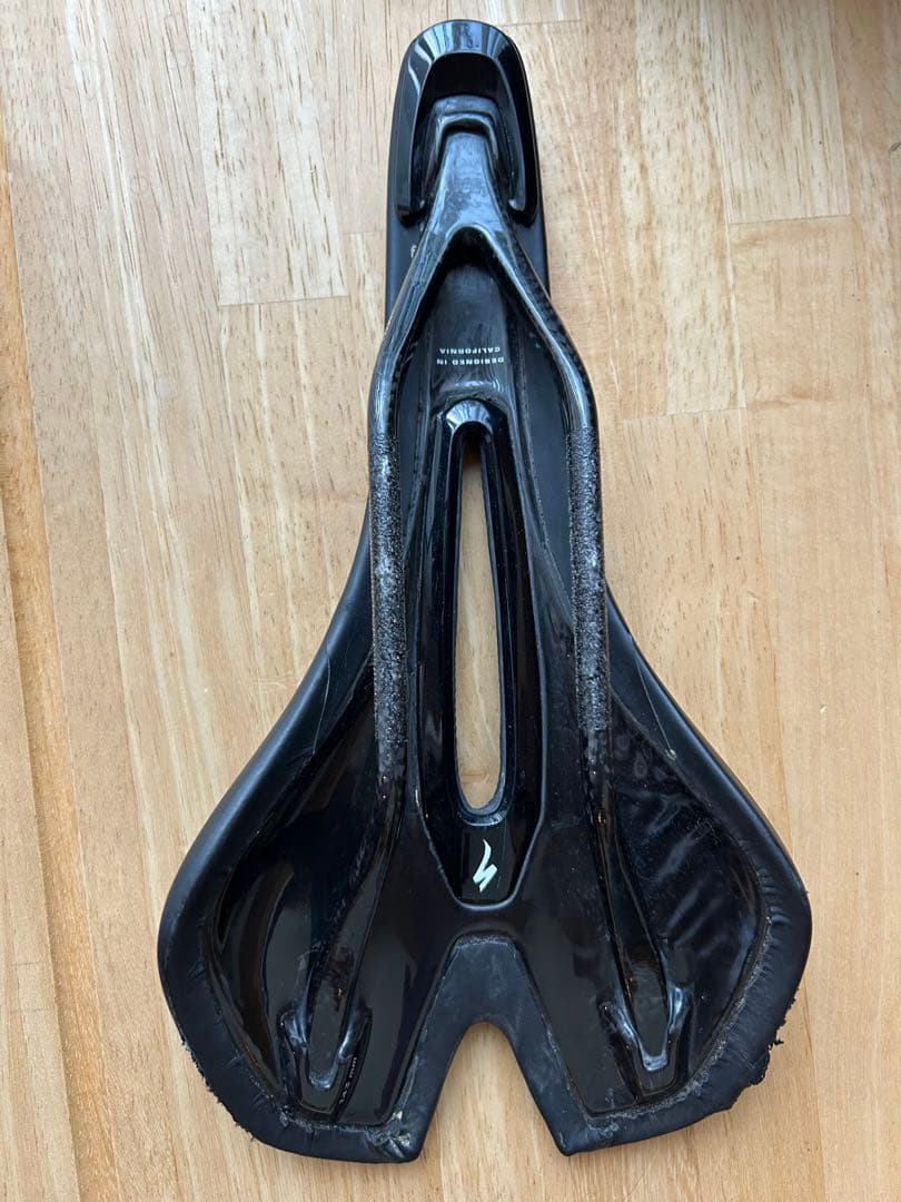 カーボンサドル S-Works TOUPE