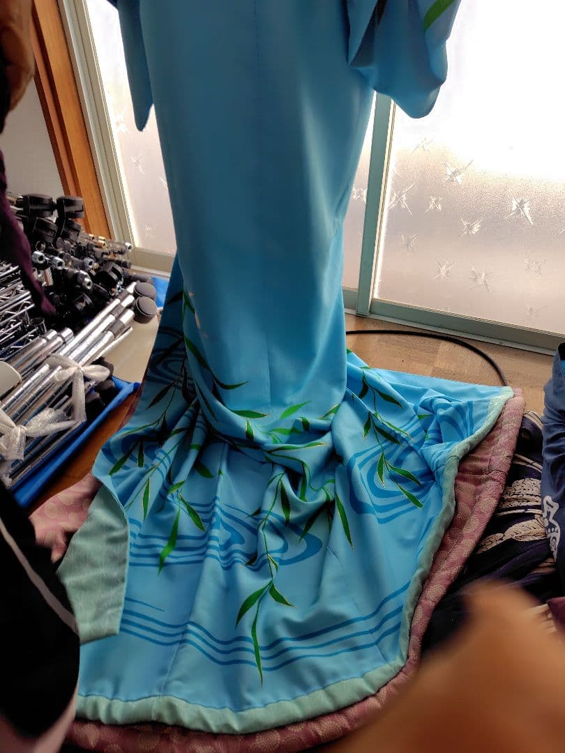 踊り用裾引き