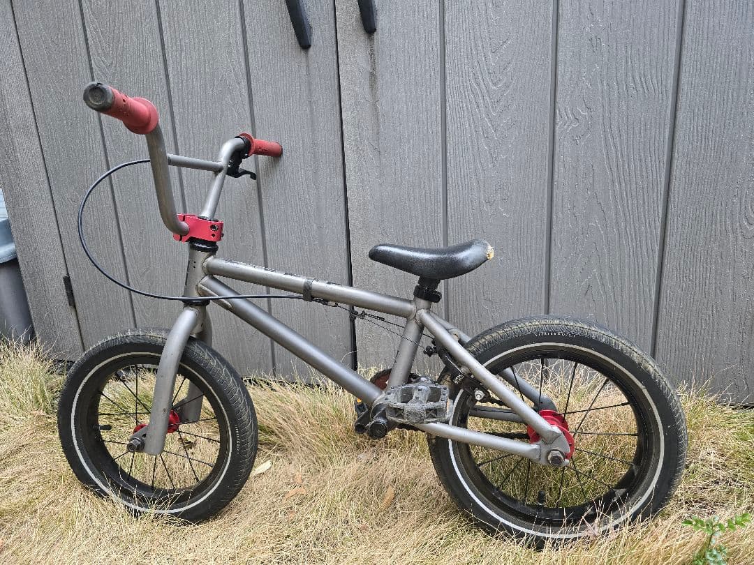 FIT ミスフィット 14インチ BMX 中古 引き取り限定