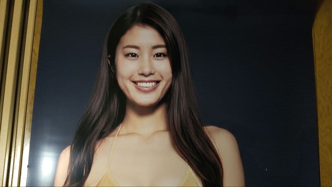 稲村亜美 等身大ポスター