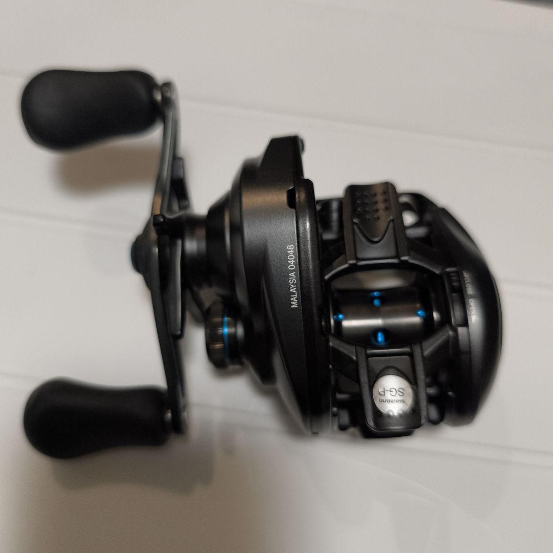 リール SHIMANO SLX MGL 70HG