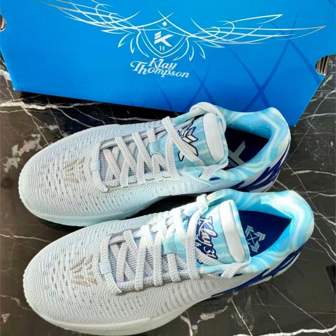 ANTA KT11「クリスマス/ブルー」アンタバッシュ US9.5
