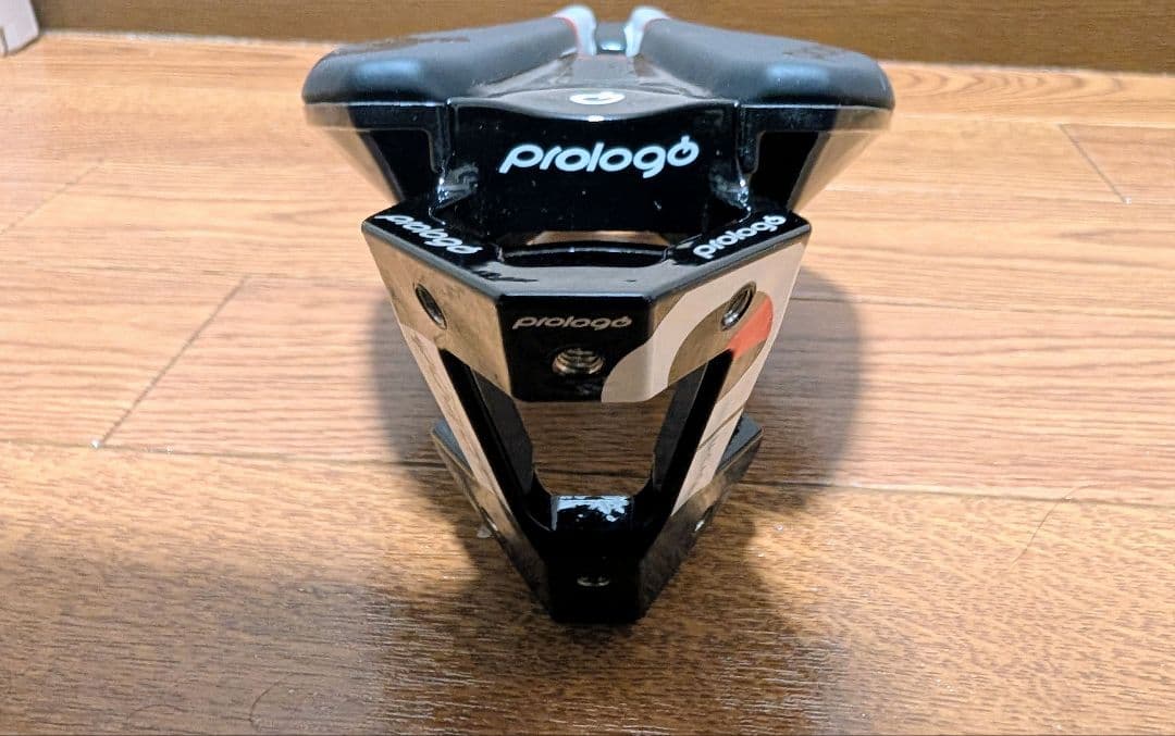 プロロゴ（PROLOGO) TGALE PAS TIROX