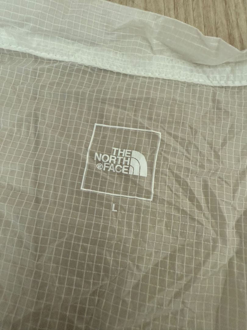 THE NORTH FACE ウィンドブレーカー L ホワイト ノースフェイス
