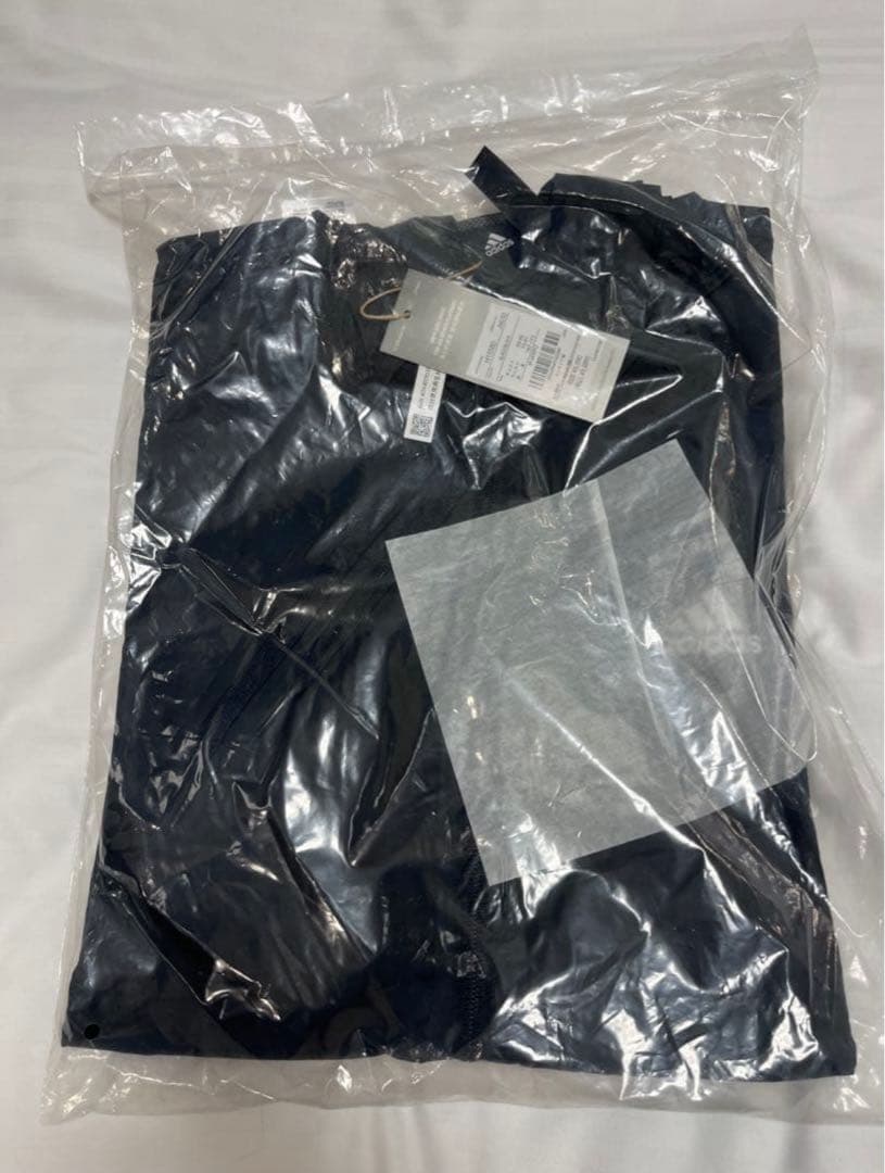新品 アディダス　adidas トラックジャケットジャージ　セットアップ　M
