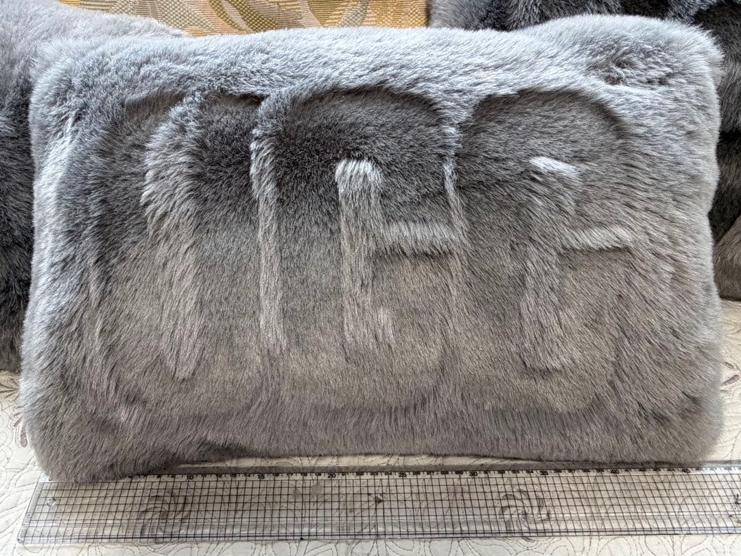 【希少】UGG ピロー クッション フェイクファーグレー３個