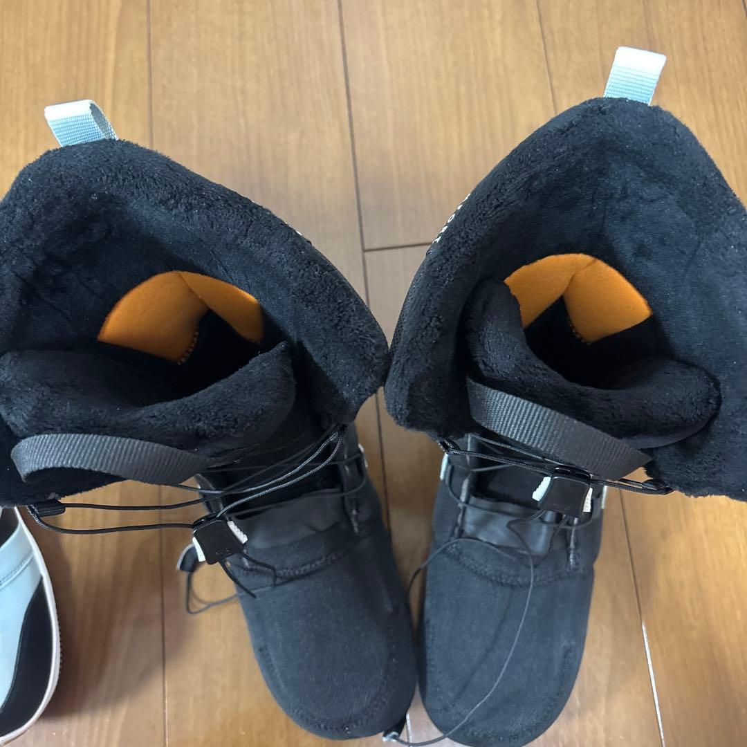 ✨値引不可【一部新品】23-24 Salomon Launchのスノボブーツ