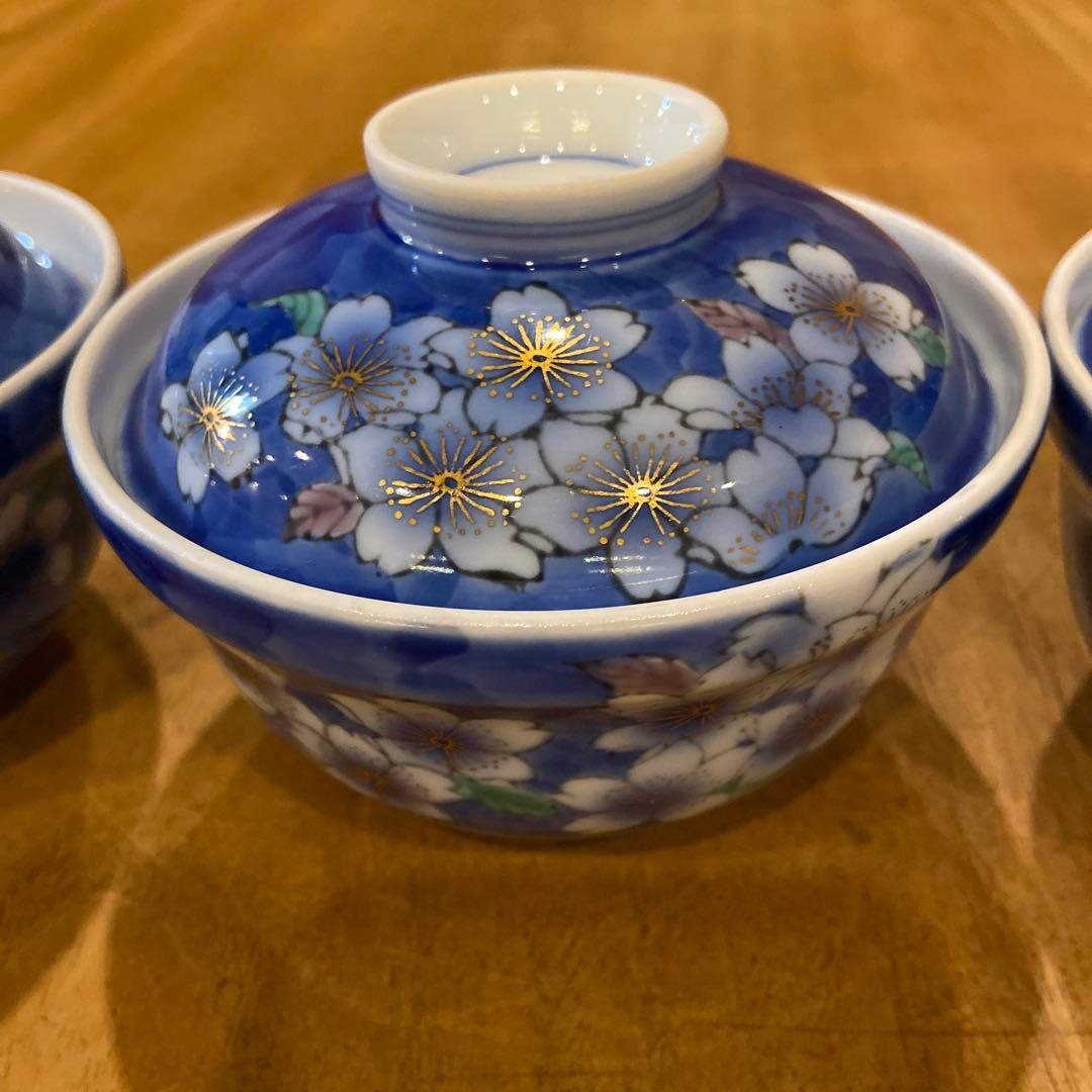深川製磁桜花紋蓋付煮物鉢四個