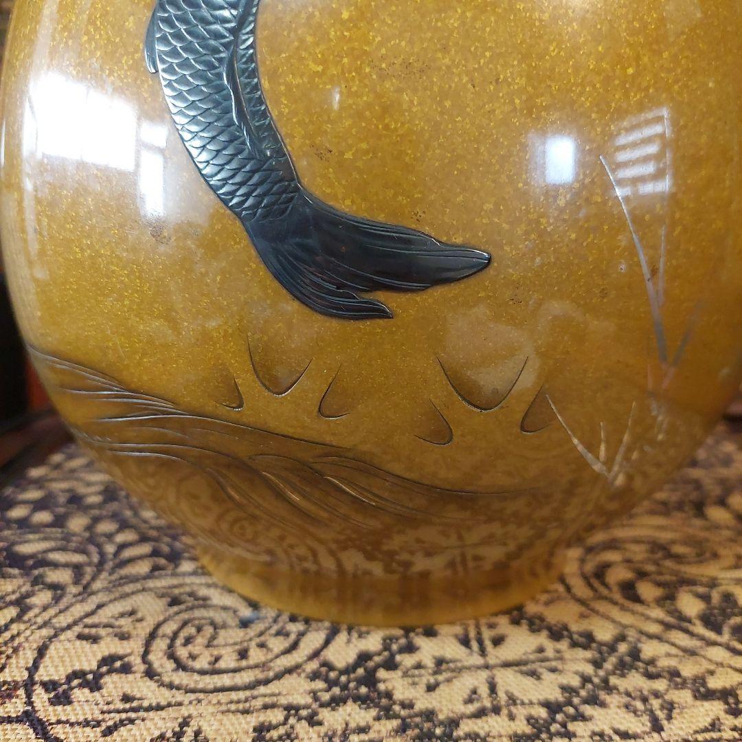 金彩と黒⭐豪華で大きな花瓶⭐金属製？重量感のあり
