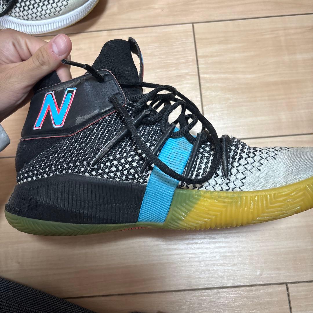 New Balance バスケットボールシューズ カワイレナード