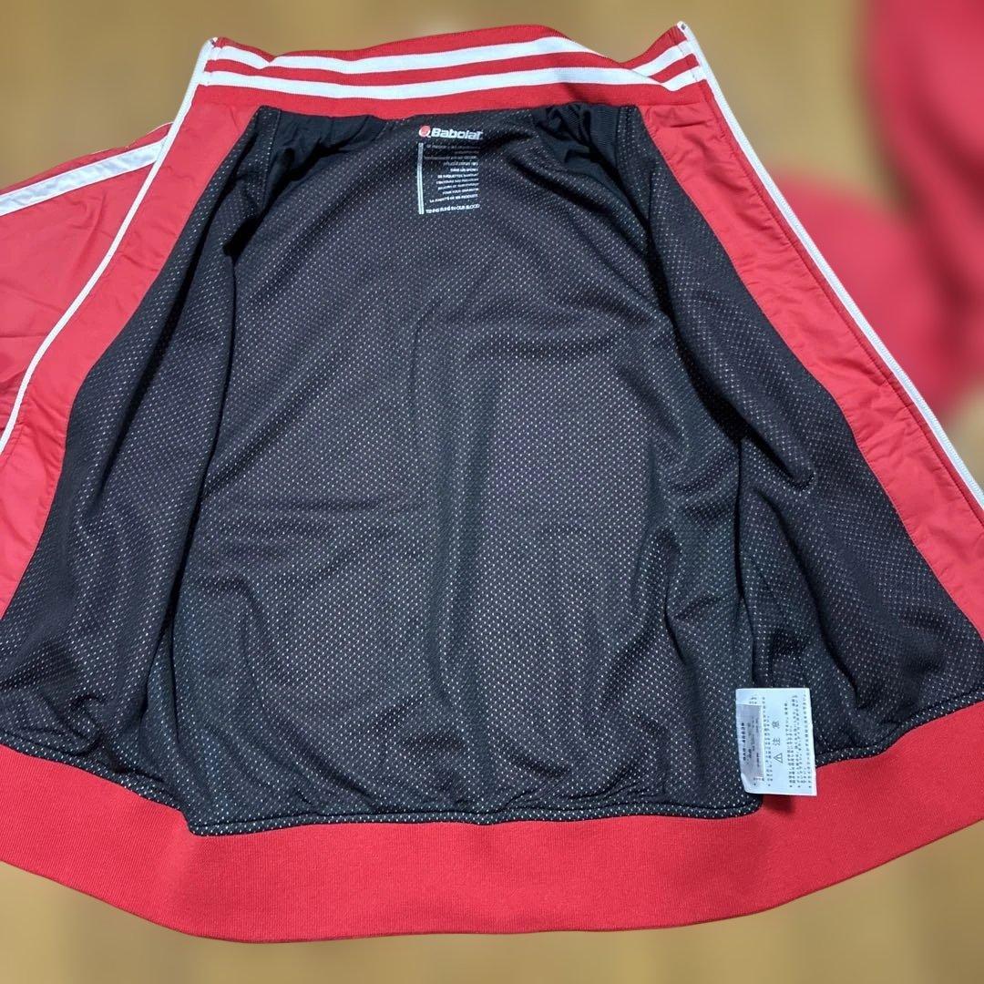 Babolat レッド ナイロンジャケット
