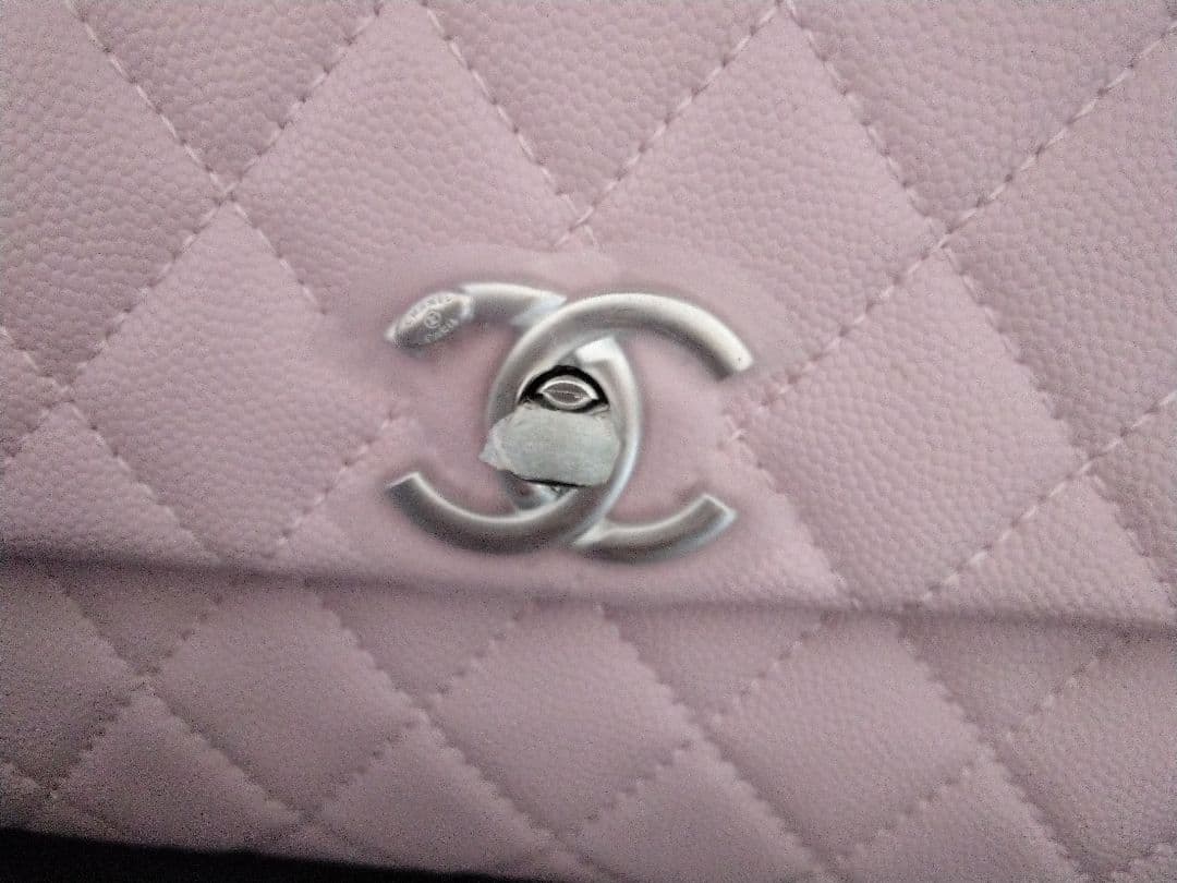CHANEL キルティングココハンドルチェーン付ノベルティー