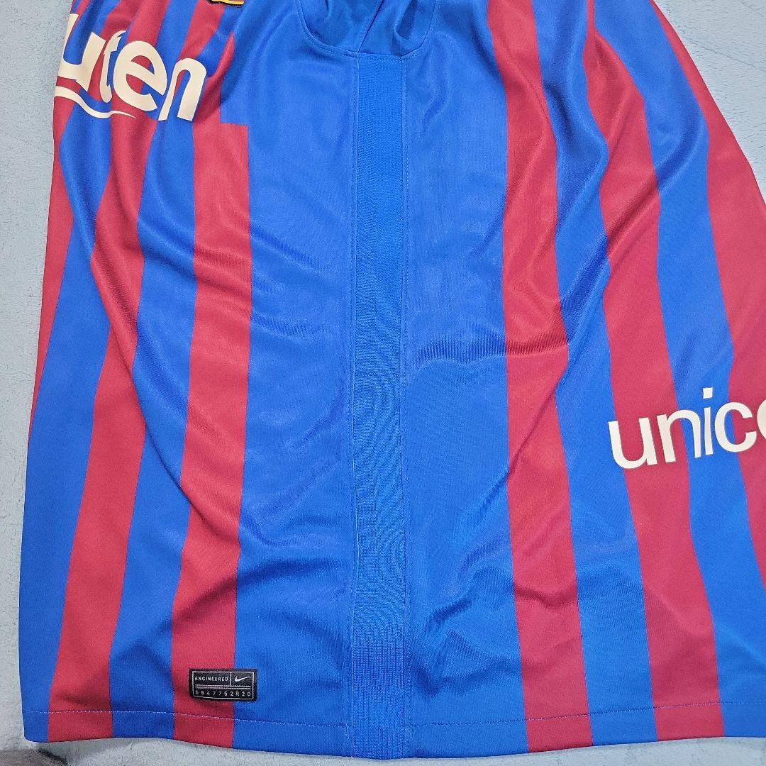 FC Barcelona　21～22Season Nike シャツ 赤・青