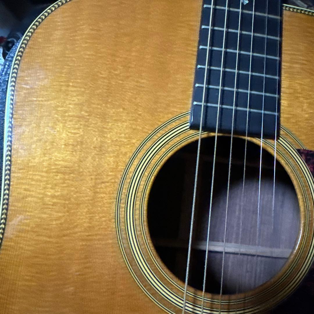 Martin HD-28 2008年製 美品 ハードケース付（おまけ付き）